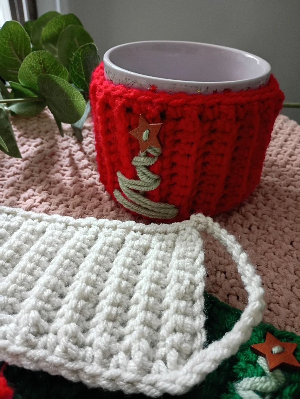 Festive Handmade Crocheted Coffee Mug Hog Cozy with Tree Accent